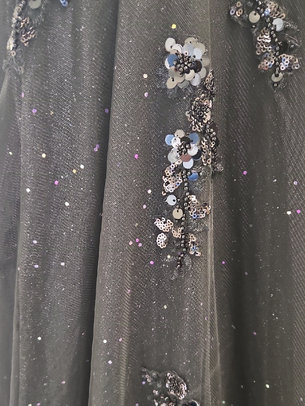 Size 6 Black Tank Strap Open Back Sparkle/Sequin Ballgown By Amarra - Picture 8 of 15